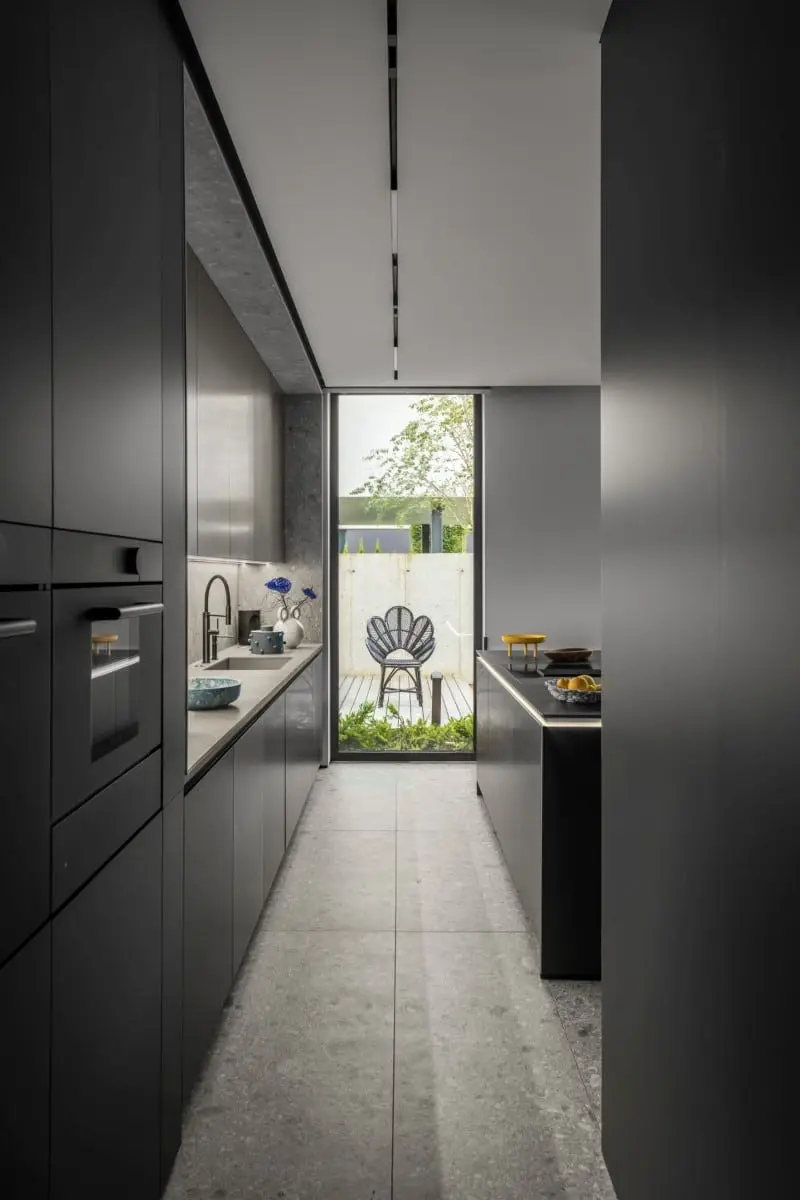 Projekt: On/Off Architekci | Fotograf: Mateusz Kowalik | Stylizacja sesji: Anna Salak