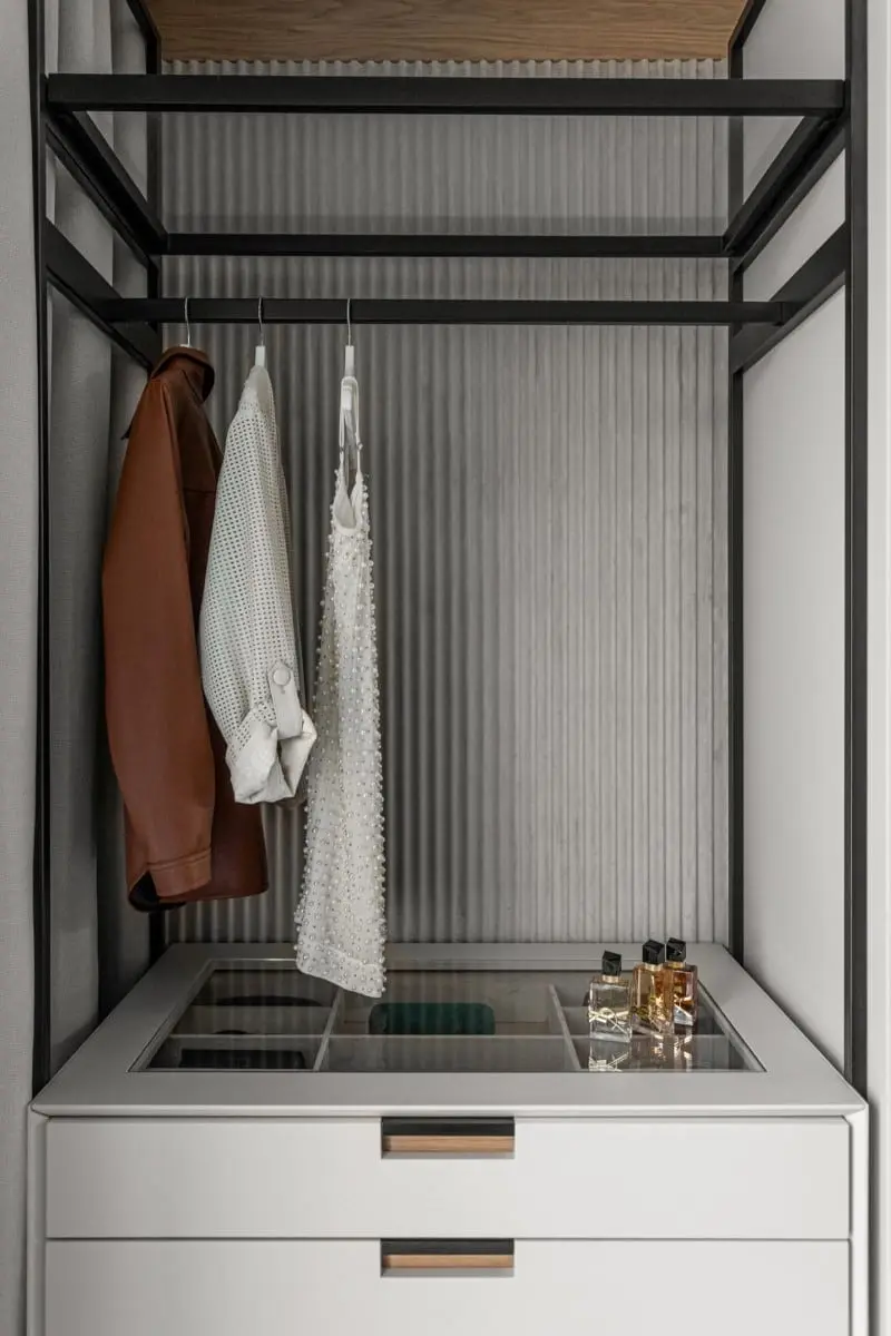 Projekt: On/Off Architekci | Fotograf: Mateusz Kowalik | Stylizacja sesji: Anna Salak