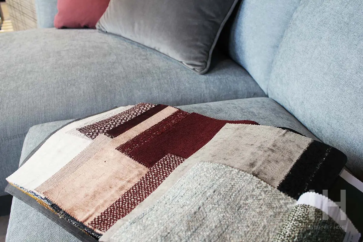 Jak pielęgnować meble tapicerowane