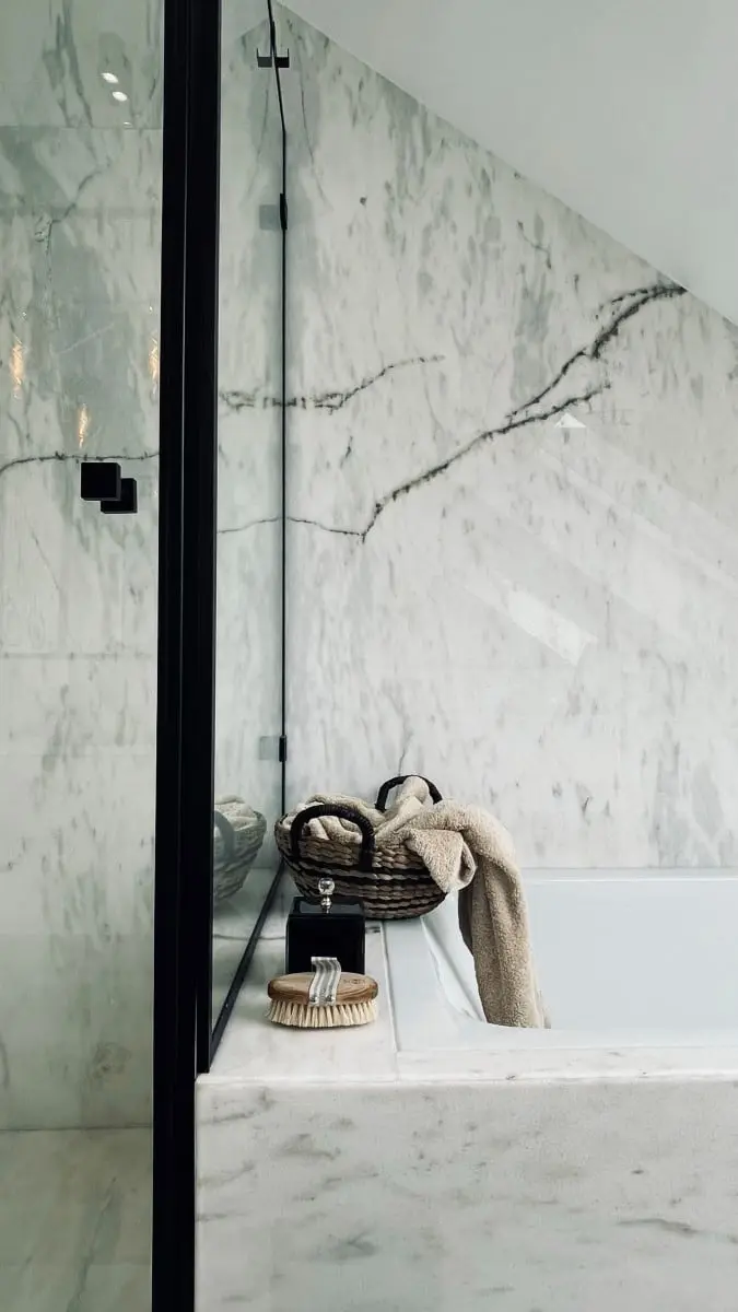 design: modeko.studio