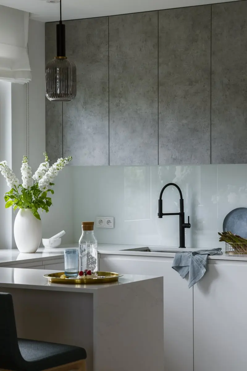 Proj.: HOLA Desig; Fot.: Yassen Hristov;
Stylizacja: Sorry Za Bałagan!