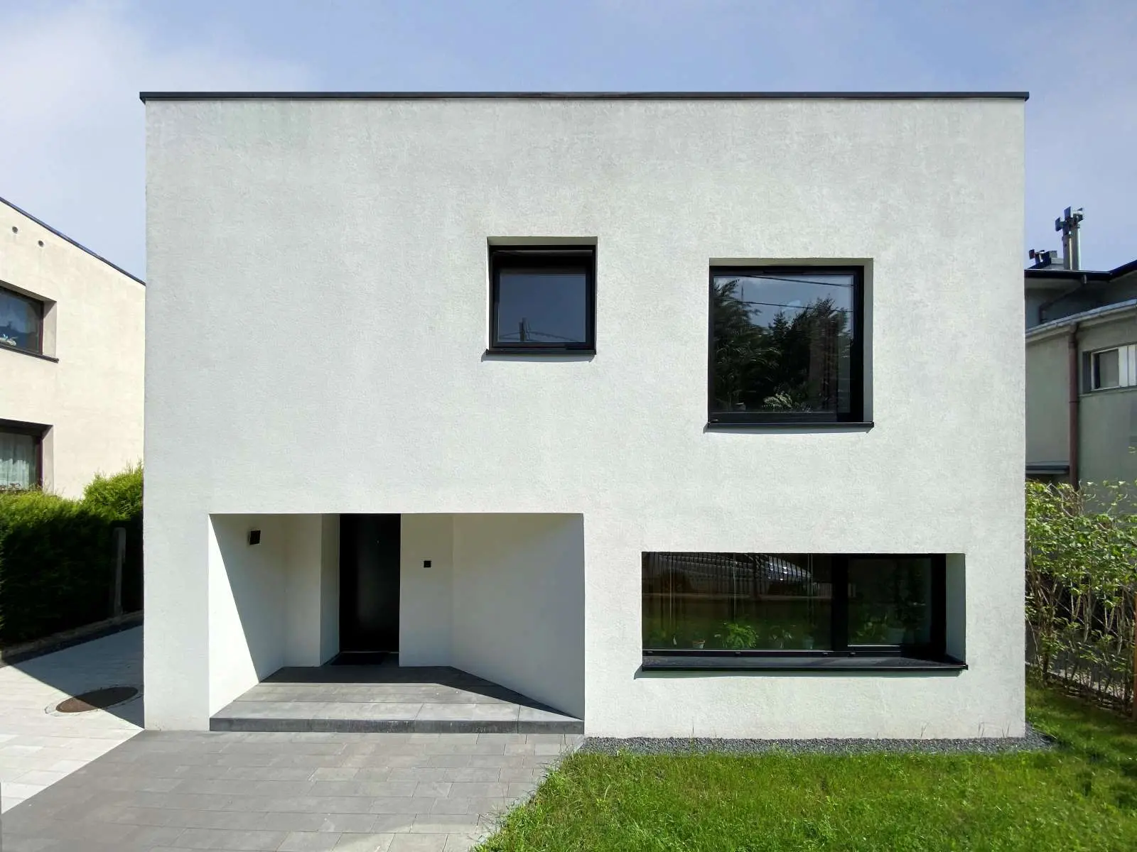 Przebudowa domu jednorodzinnego z lat 70. Zlokalizowana w Katowicach.