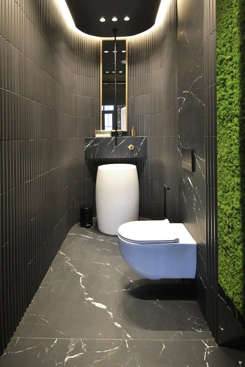 Projekt: Piotr Stolarek