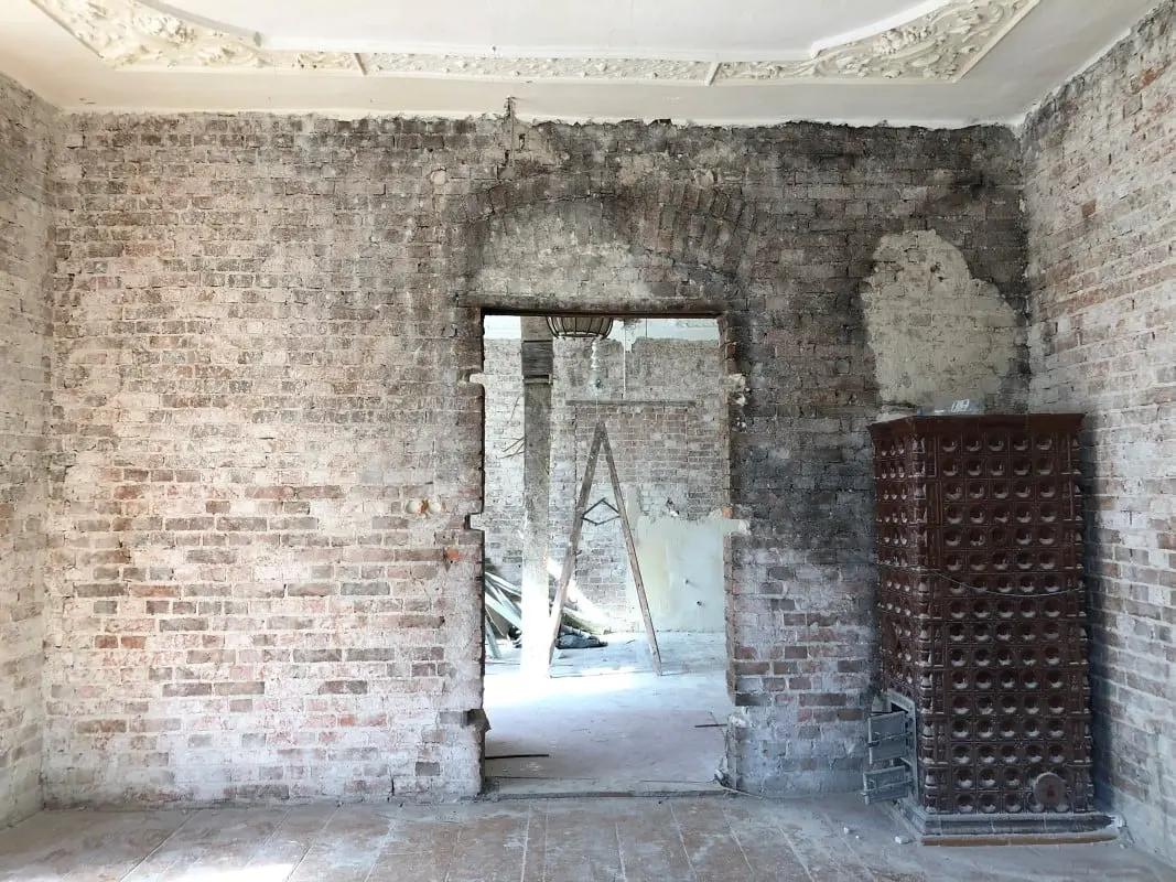 Mieszkanie w kamienicy przed metamorfozą