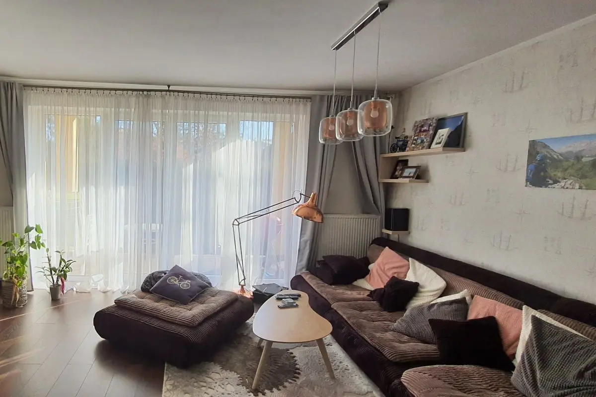 Mieszkanie przed metamorfozą | Źródło:  Linia Wnętrz