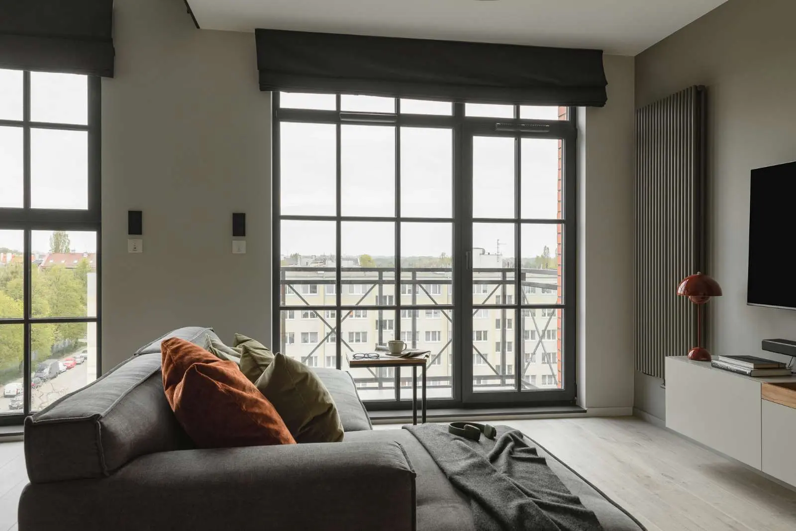 Proj: Think White Natalia Jargiełło | Zdjęcia: Martyna Soul Studio