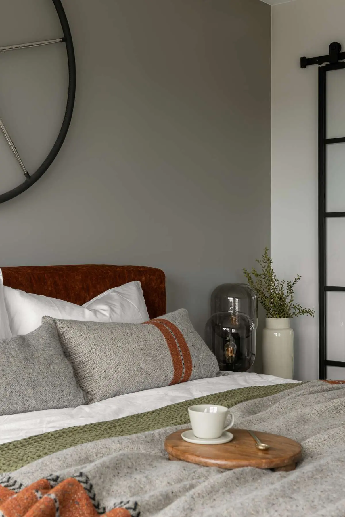 Proj: Think White Natalia Jargiełło | Zdjęcia: Martyna Soul Studio