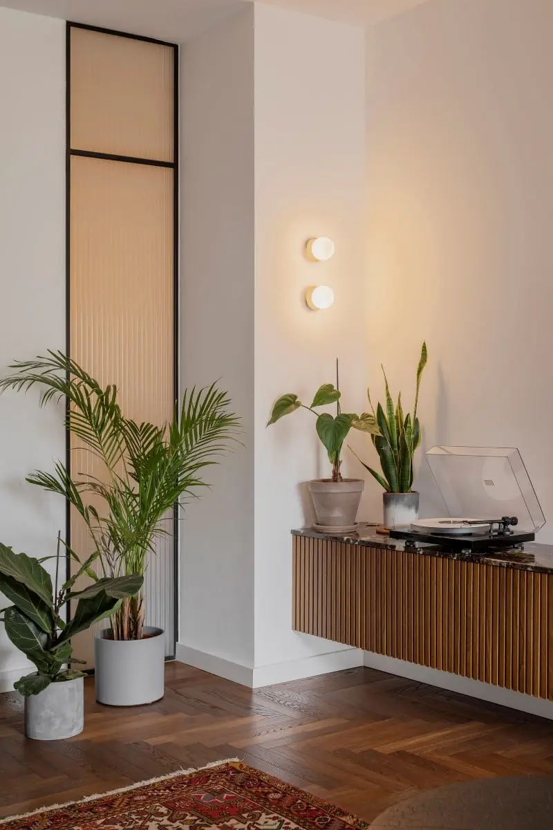 Proj.: Demowska Studio | fot.: Marcin Grabowiecki | Stylizacja: Eliza Mrozińska
