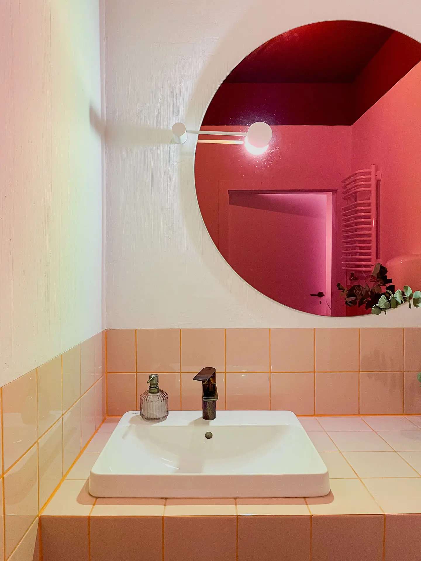 PROJ: MONARCHIA DESIGN