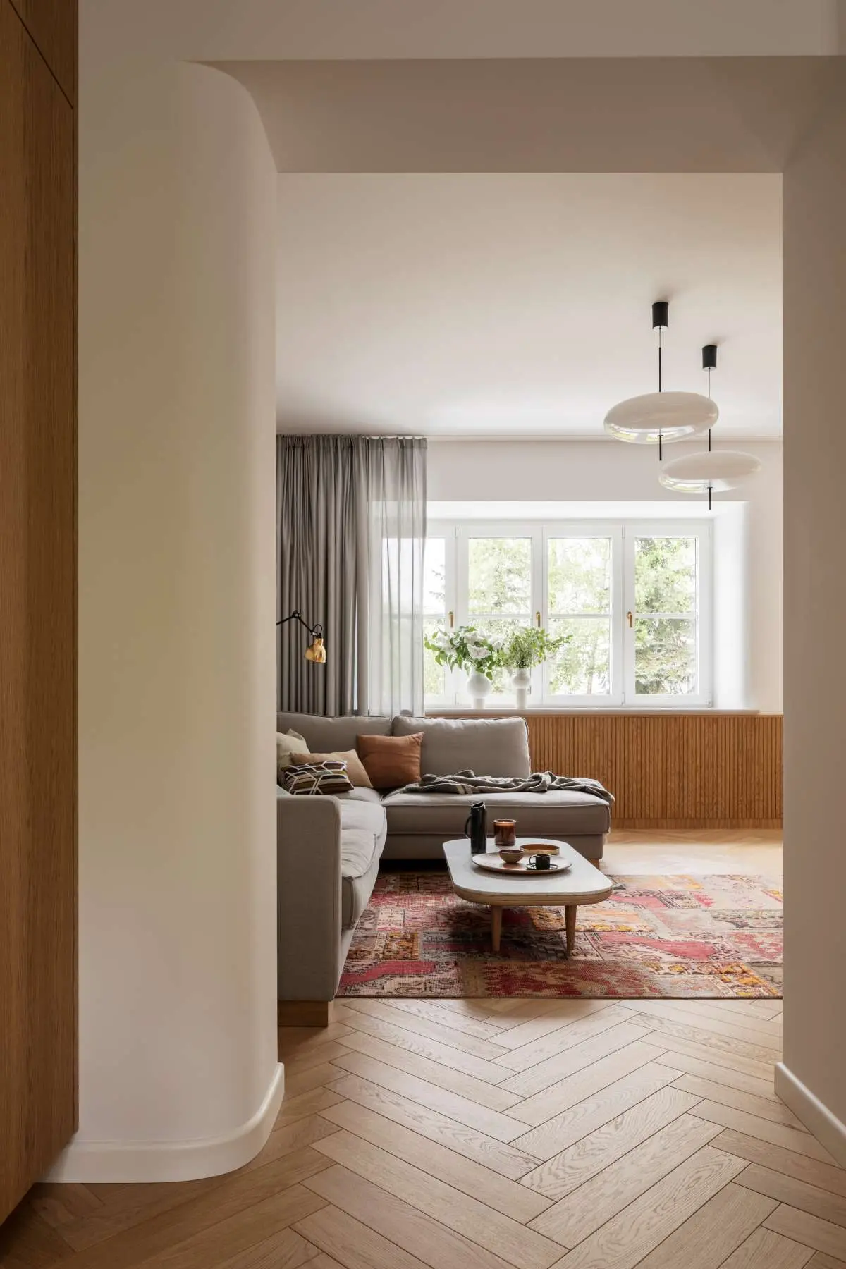 Willa na Starym Żoliborzu | Projekt TZA | Zdjęcia – Marcin Grabowiecki | | Stylizacja Eliza Mrozińska