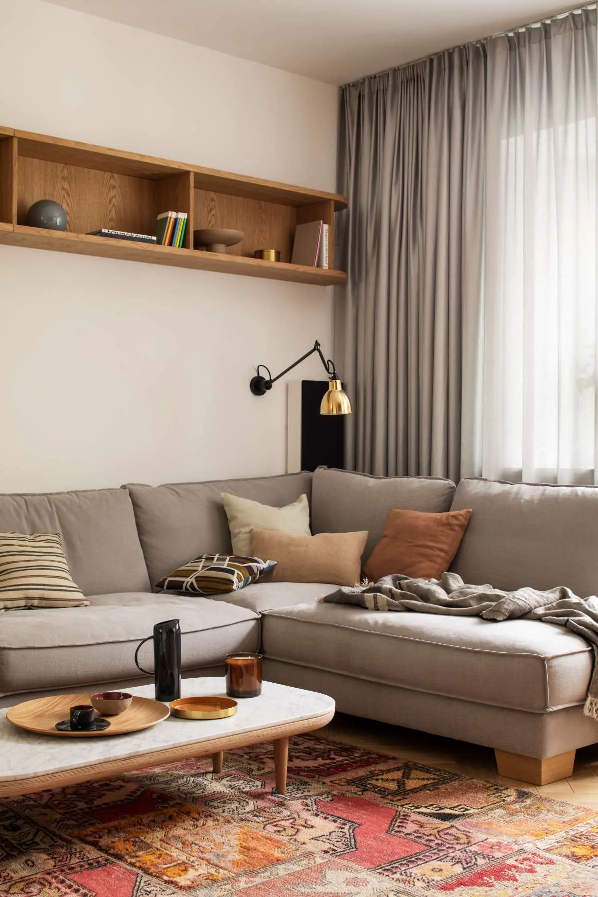 Willa na Starym Żoliborzu | Projekt TZA | Zdjęcia – Marcin Grabowiecki | | Stylizacja Eliza Mrozińska