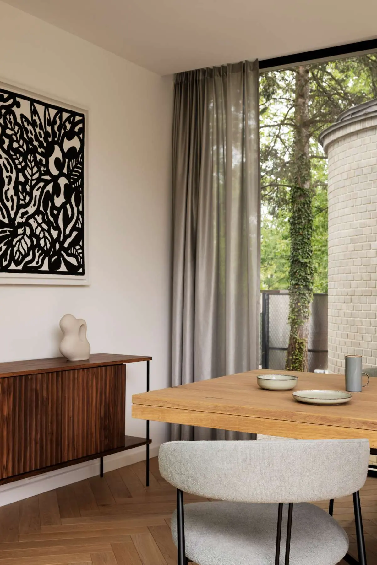 Willa na Starym Żoliborzu | Projekt TZA | Zdjęcia – Marcin Grabowiecki | | Stylizacja Eliza Mrozińska