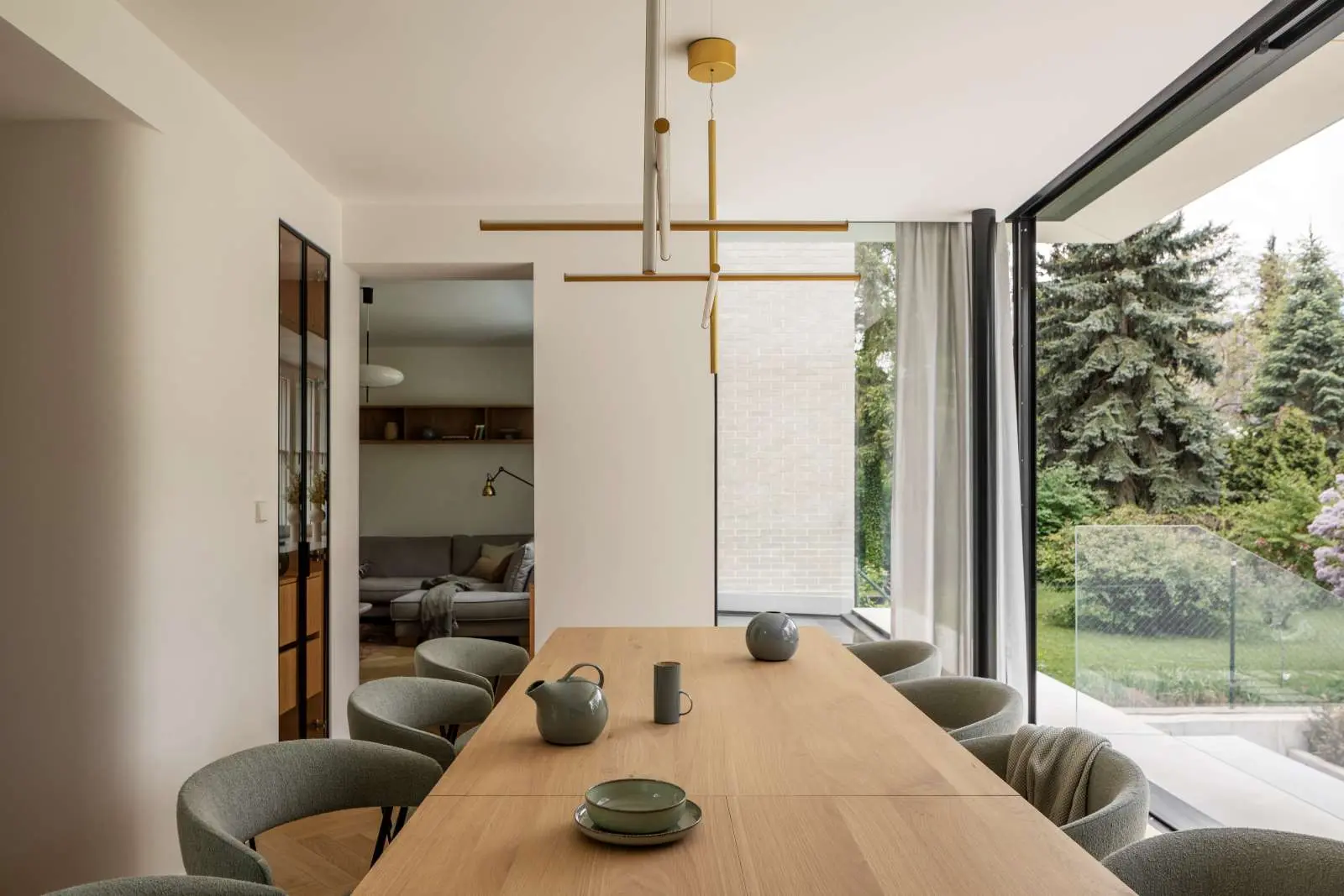 Willa na Starym Żoliborzu | Projekt TZA | Zdjęcia – Marcin Grabowiecki | | Stylizacja Eliza Mrozińska