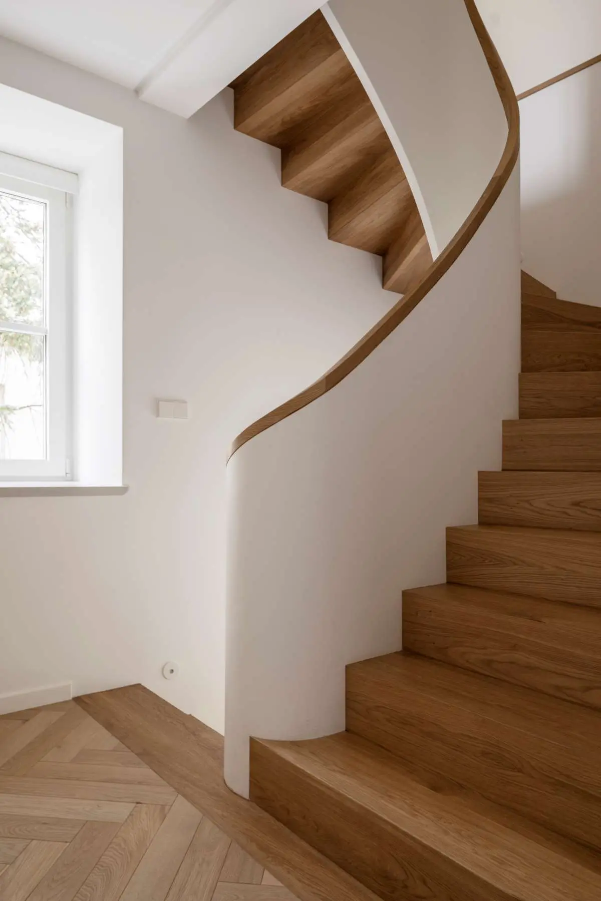 Willa na Starym Żoliborzu | Projekt TZA | Zdjęcia – Marcin Grabowiecki | | Stylizacja Eliza Mrozińska