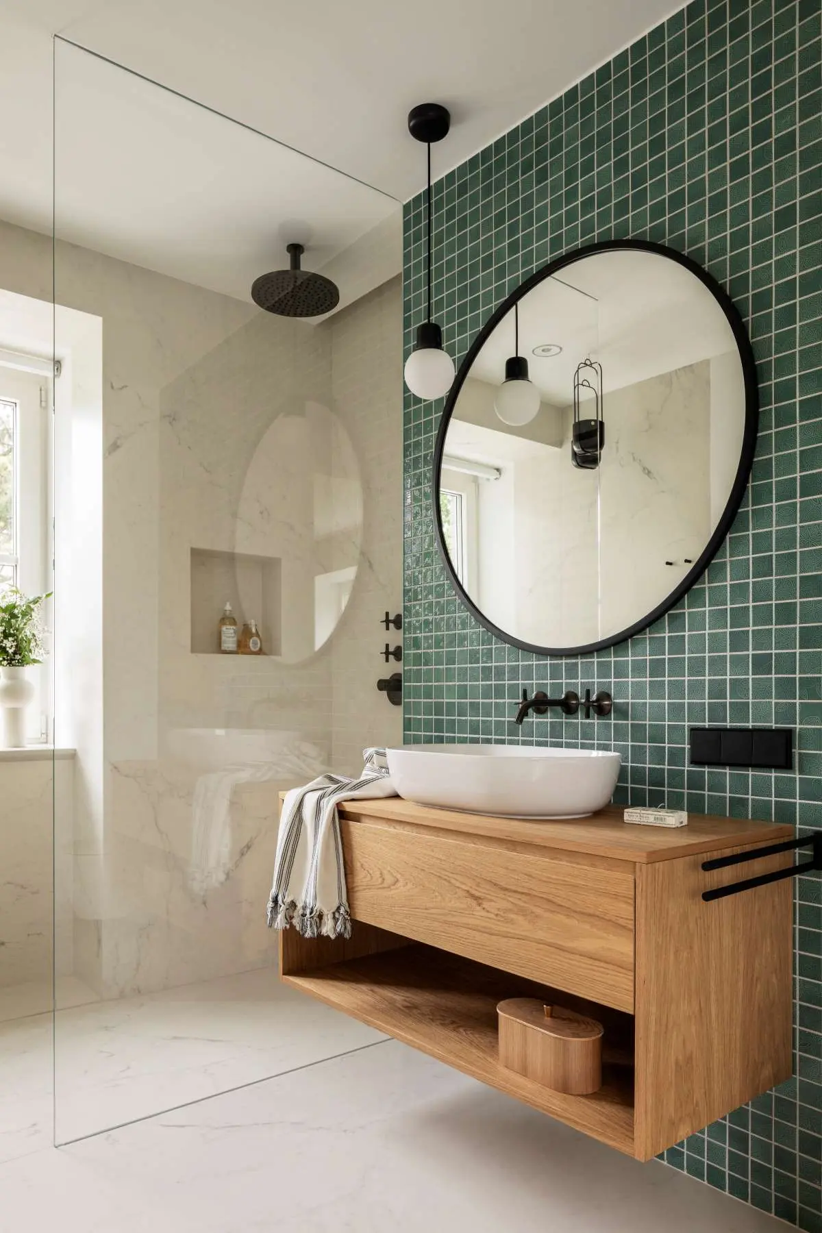 Willa na Starym Żoliborzu | Projekt TZA | Zdjęcia – Marcin Grabowiecki | | Stylizacja Eliza Mrozińska