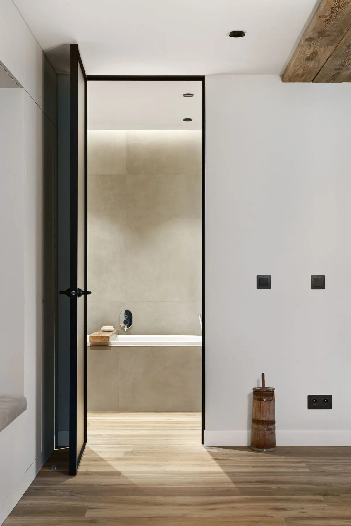 Design: Jacek Tryc | Zdjęcia Tom Kurek