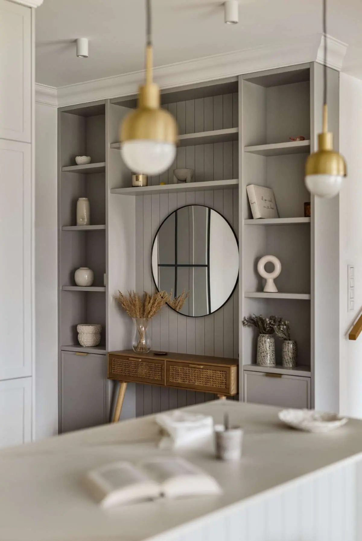 Design: Butterfly Studio Fotograf : Patryk Polewany  Stylizacja : Eliza Mrozińska