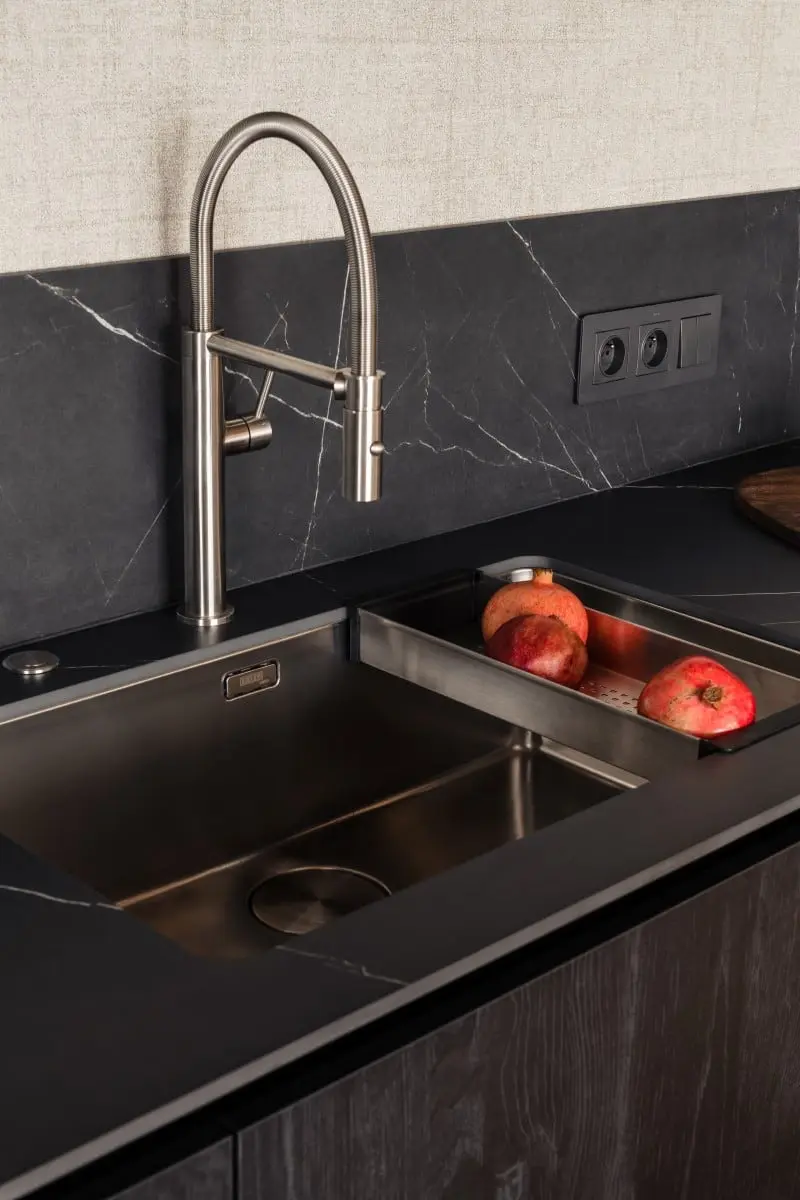 proj.: Grupa NONO, fot.: ONI Stories