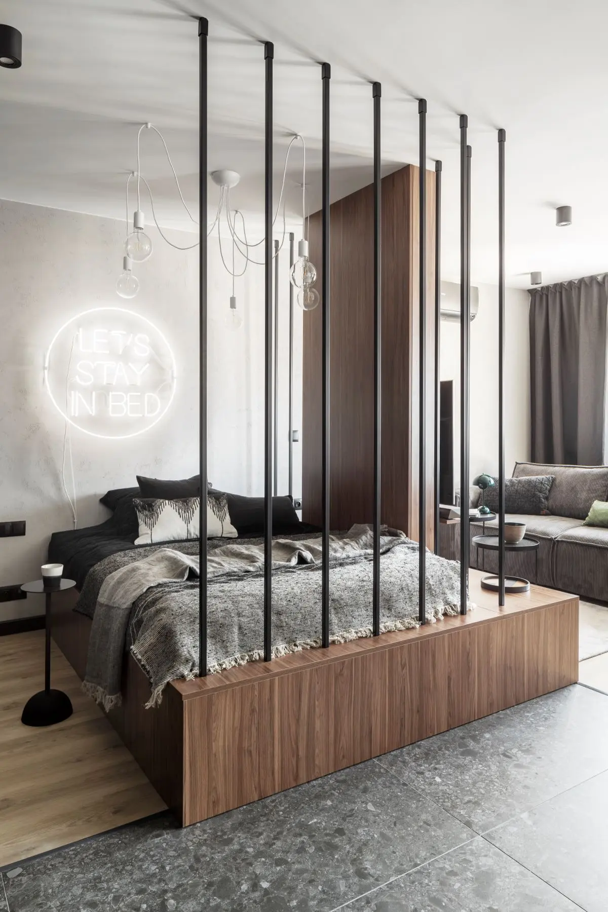 M.A.Kolektyw i Agata Izdebska Autorem zdjęć: Marcin Grabowiecki Stylistka: Eliza Mrozińska.