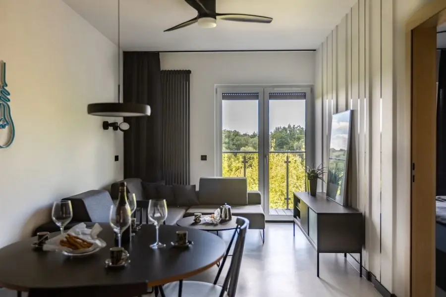 Proj.: Mano Marta Krukowska; Fot.: MUFKA Fotografia