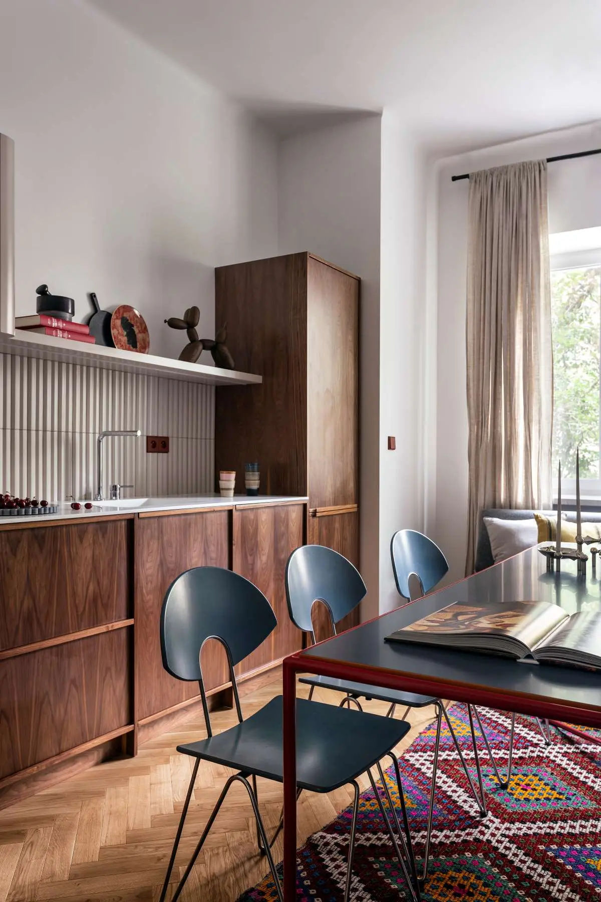 Klasyczna orzechowa kuchnia 