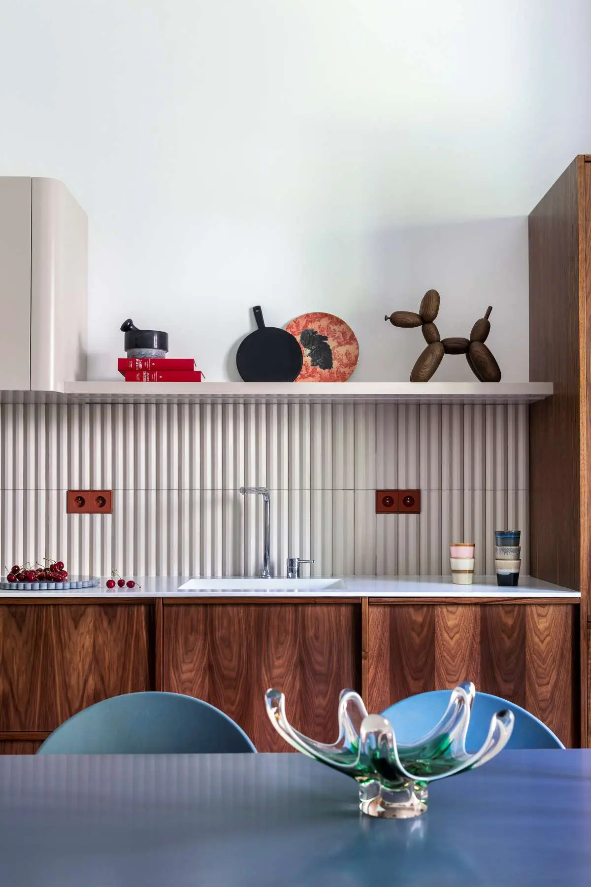 Klasyczna orzechowa kuchnia 