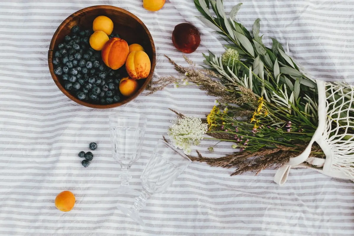 wnętrza w kolorze brzoskwiniowym