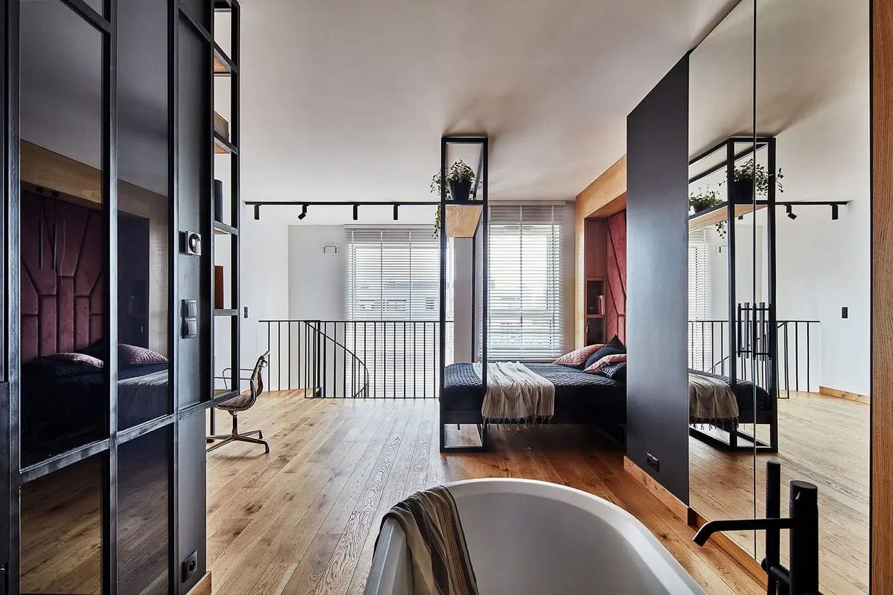 Kawalerka w klimacie loft | Design: Roland Stańczyk