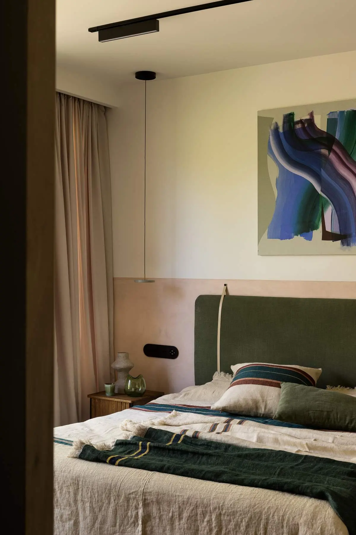 DESIGN: BUTTERFLY STUDIO