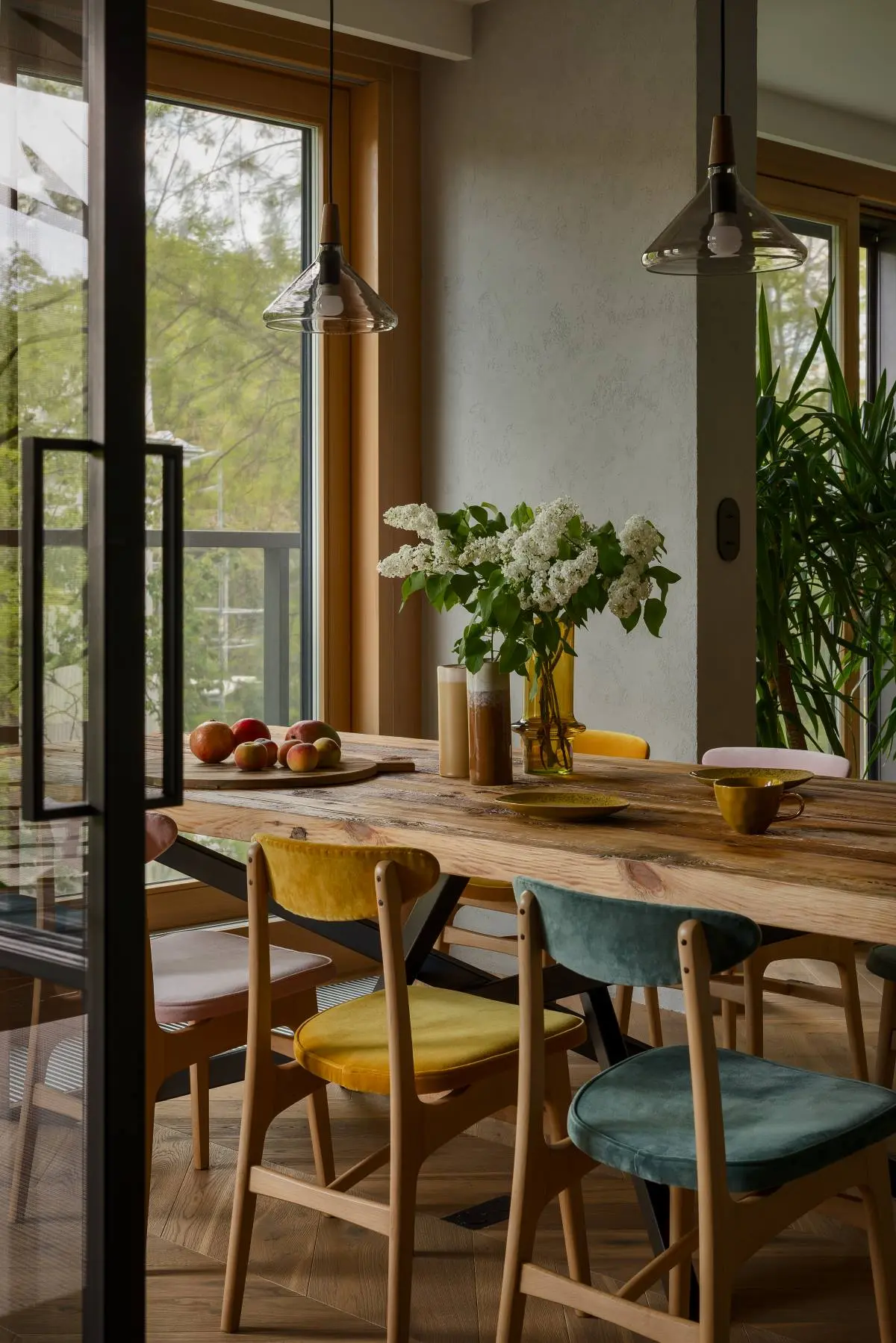 DESIGN: BUTTERFLY STUDIO