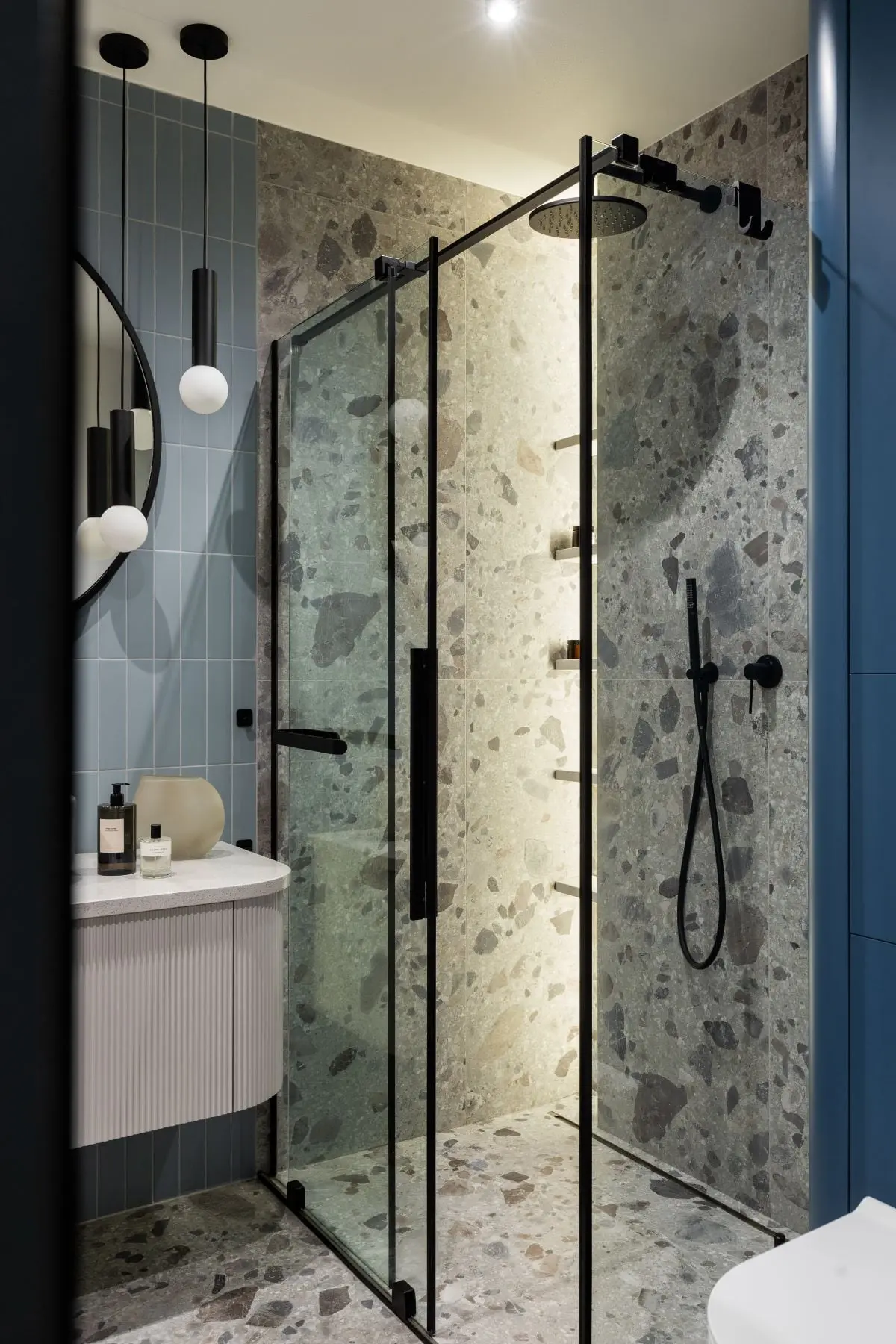 DESIGN: BUTTERFLY STUDIO