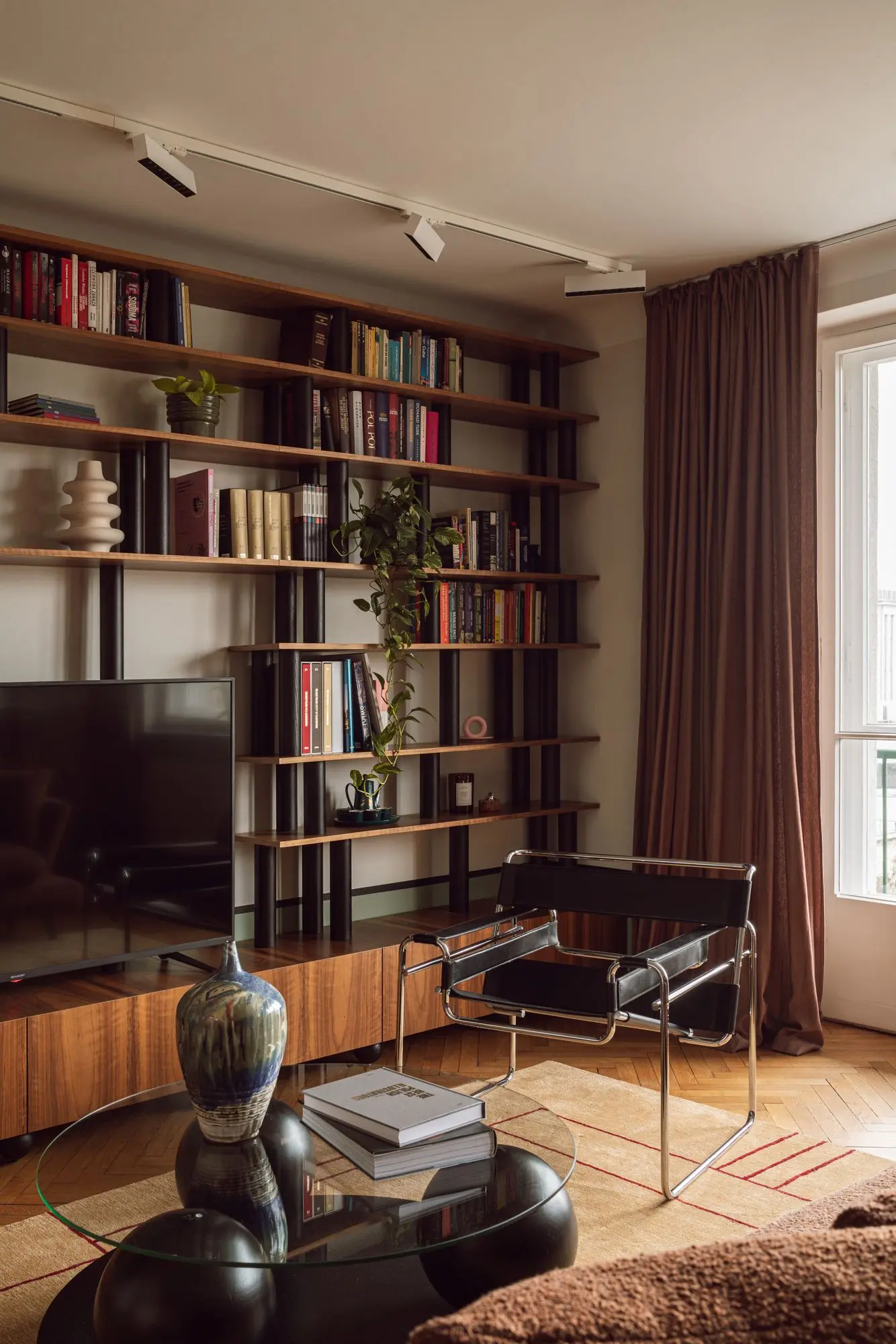 Mieszkanie na ul. Koszyk| Design: Grzegorz Pniok | Zdjęcia: Mood Authors