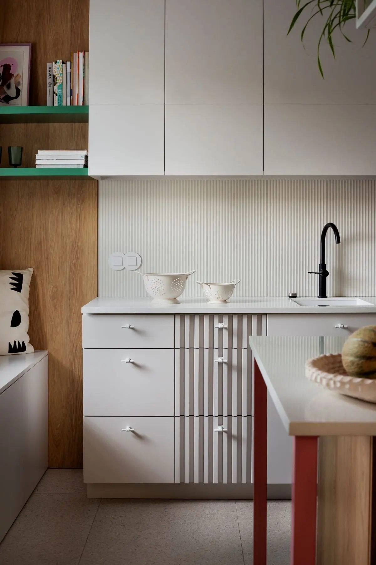 Projekt: ONUKO Karolina Jackowska  Zdjęcia: Martyna Rudnicka  Stylizacja do sesji: Eliza Mrozińska