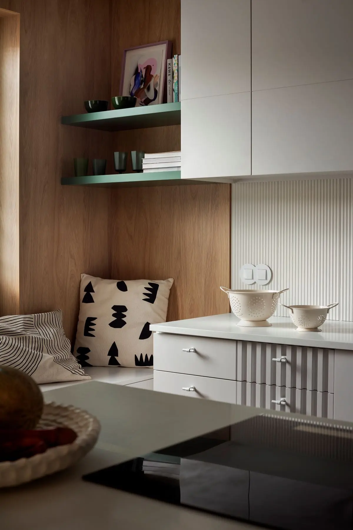 Projekt: ONUKO Karolina Jackowska  Zdjęcia: Martyna Rudnicka  Stylizacja do sesji: Eliza Mrozińska