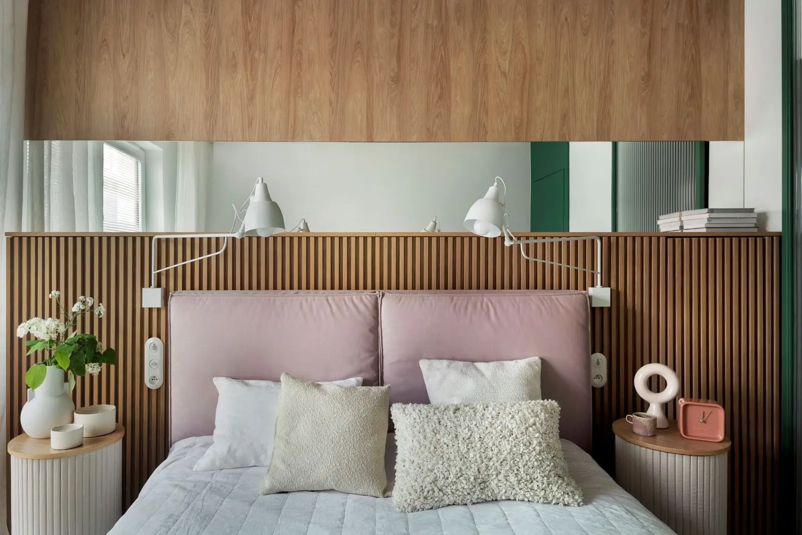 Projekt: ONUKO Karolina Jackowska  Zdjęcia: Martyna Rudnicka  Stylizacja do sesji: Eliza Mrozińska