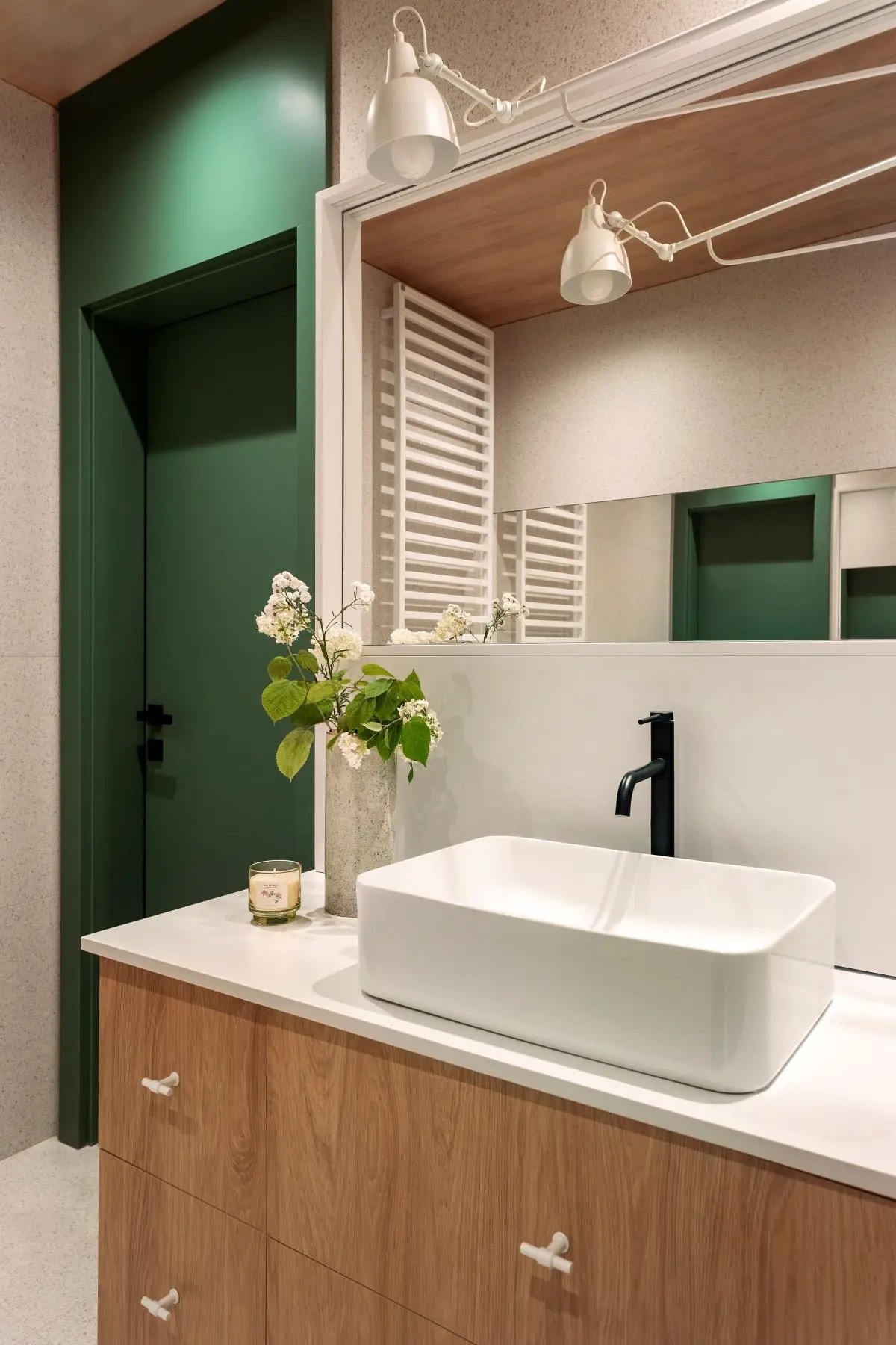 Projekt: ONUKO Karolina Jackowska  Zdjęcia: Martyna Rudnicka  Stylizacja do sesji: Eliza Mrozińska