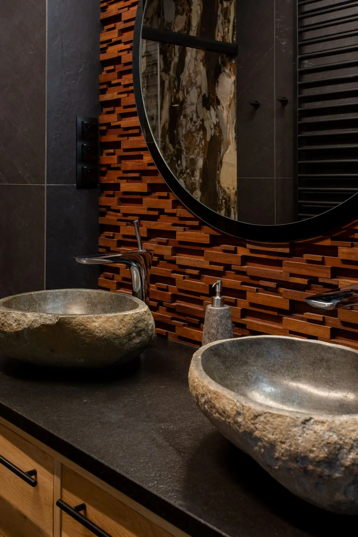 Prodom – architektura i konstrukcja