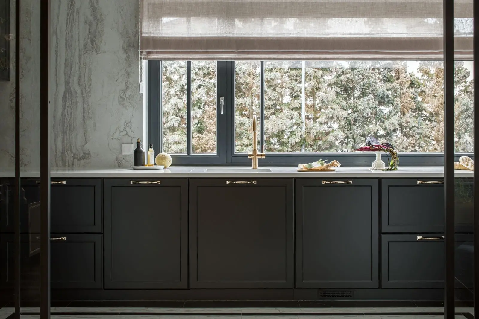 DOM MODERN CLASSIC Z AKCENTAMI ART DÉCO W KRAKOWIE | DESIGN: MANGO INVESTMENTS