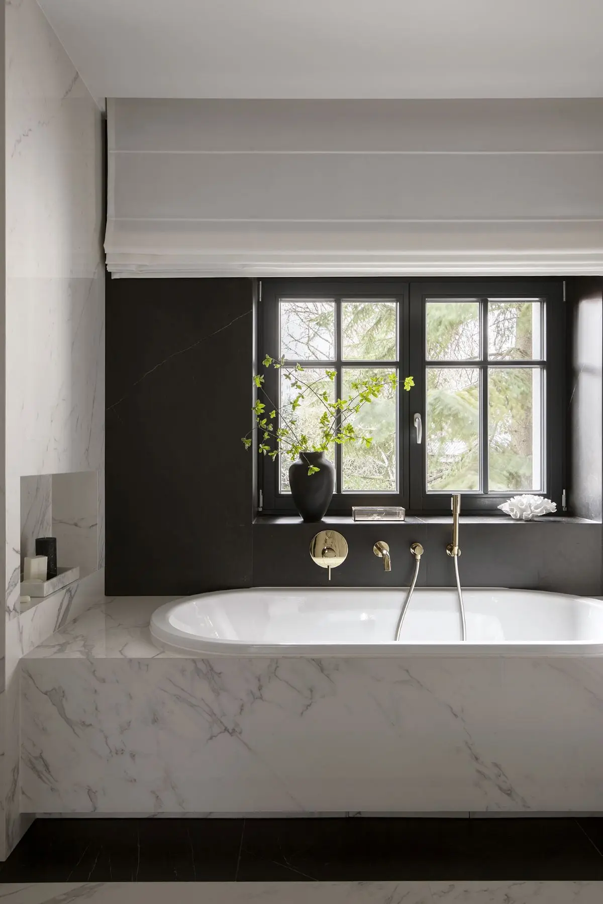 DOM MODERN CLASSIC Z AKCENTAMI ART DÉCO W KRAKOWIE | DESIGN: MANGO INVESTMENTS