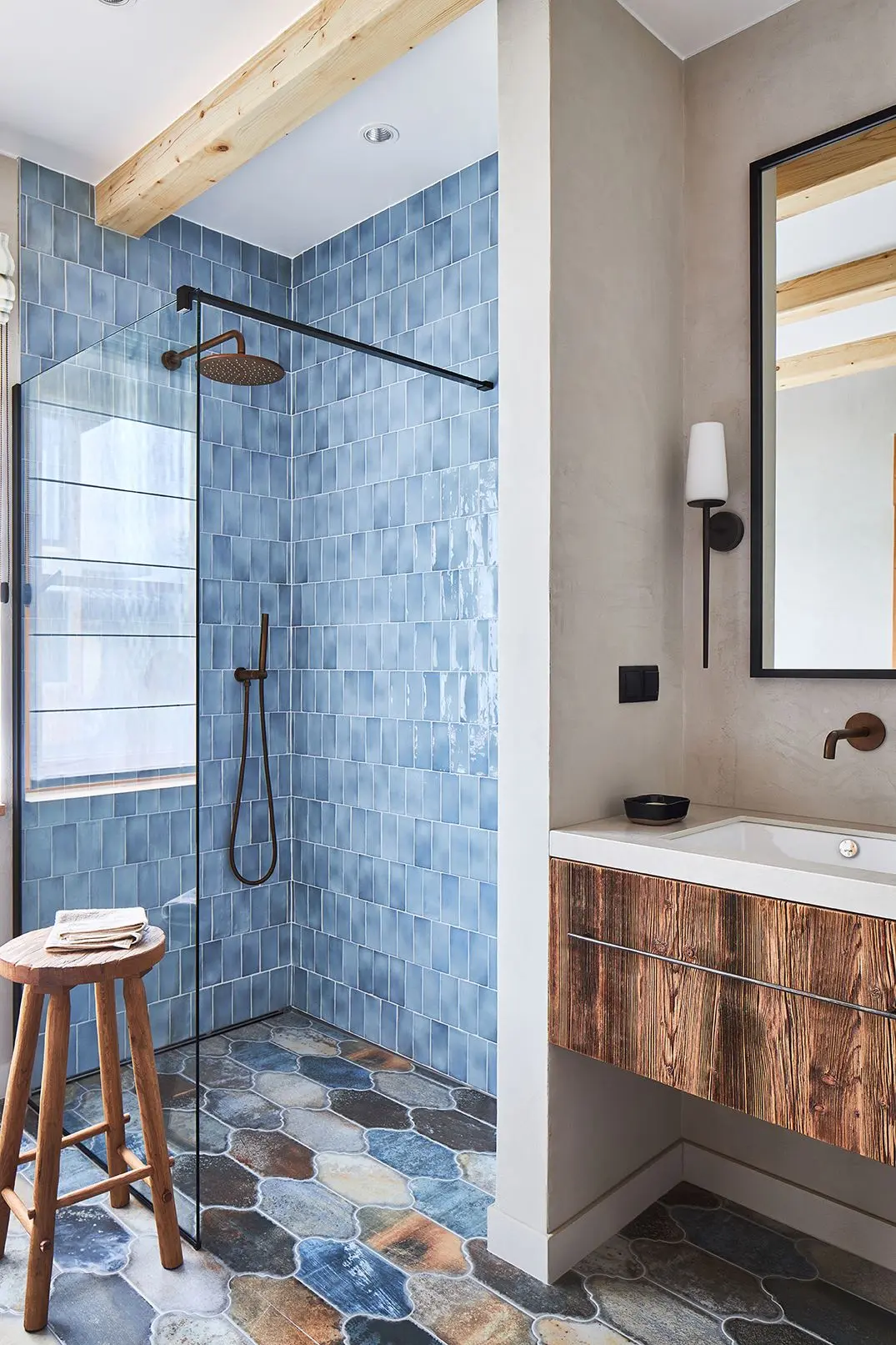 Design: Gabriel HelegdaDesign: Gabriel Helegda