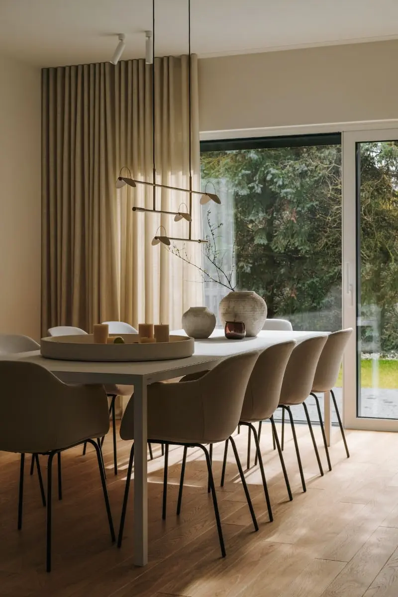 proj. MNIEJ architekci, zdjęcia Migdał Studio