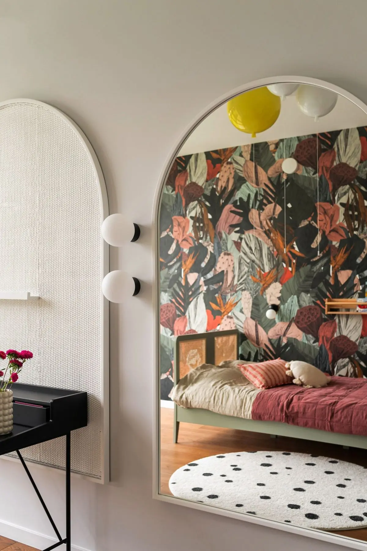 Viva magenta! 200 metrowy dom pod Warszawą | Design: P/art