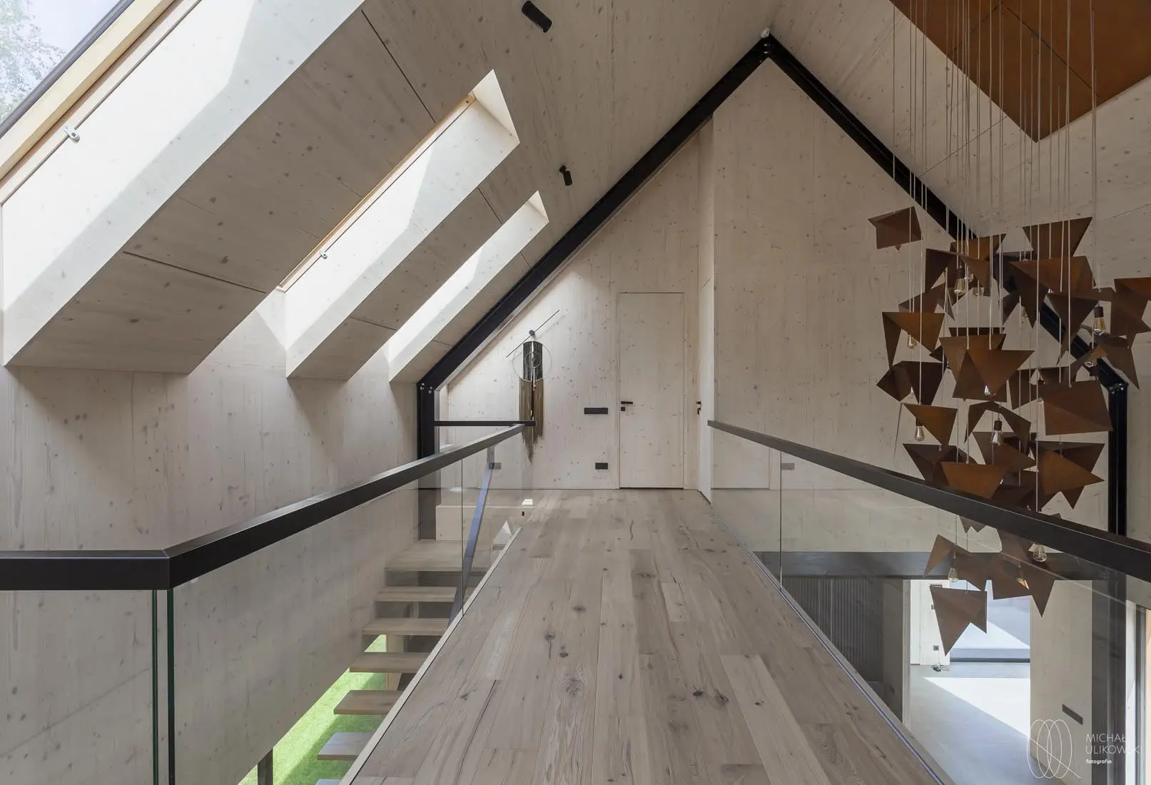 DOM NAD JEZIOREM | PROJ: YO HOME DESIGN PROJEKTOWANIE WNĘTRZ