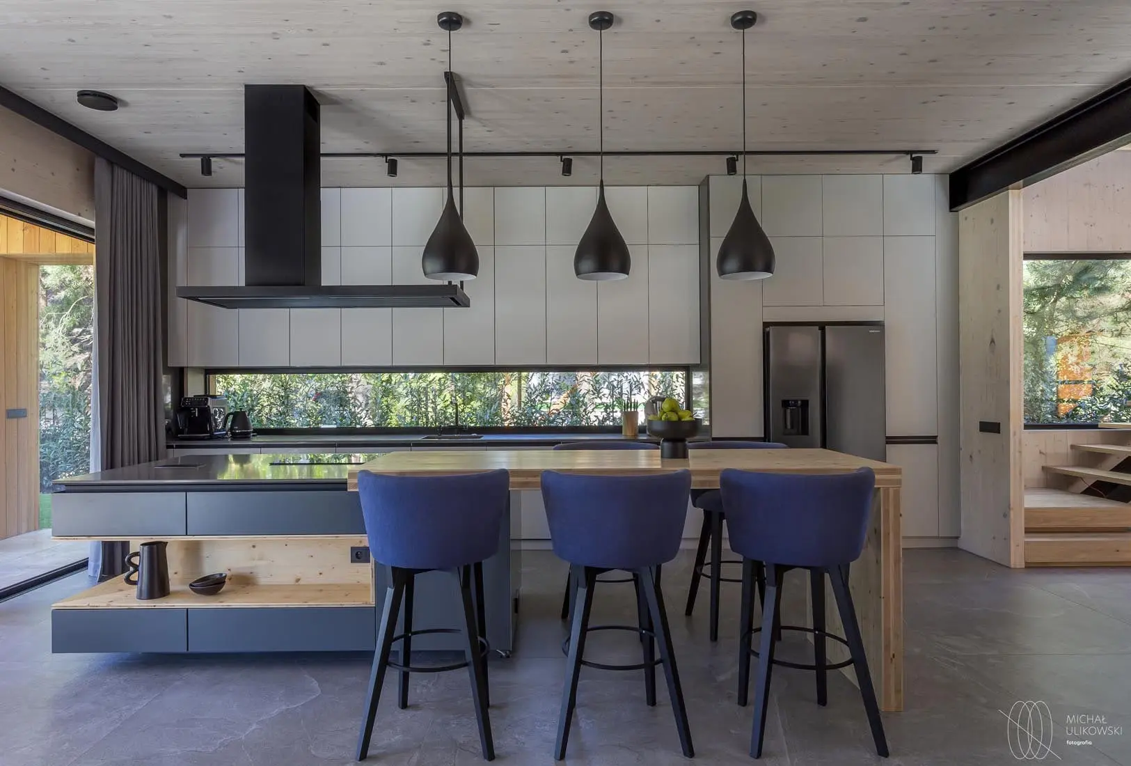 DOM NAD JEZIOREM | PROJ: YO HOME DESIGN PROJEKTOWANIE WNĘTRZ