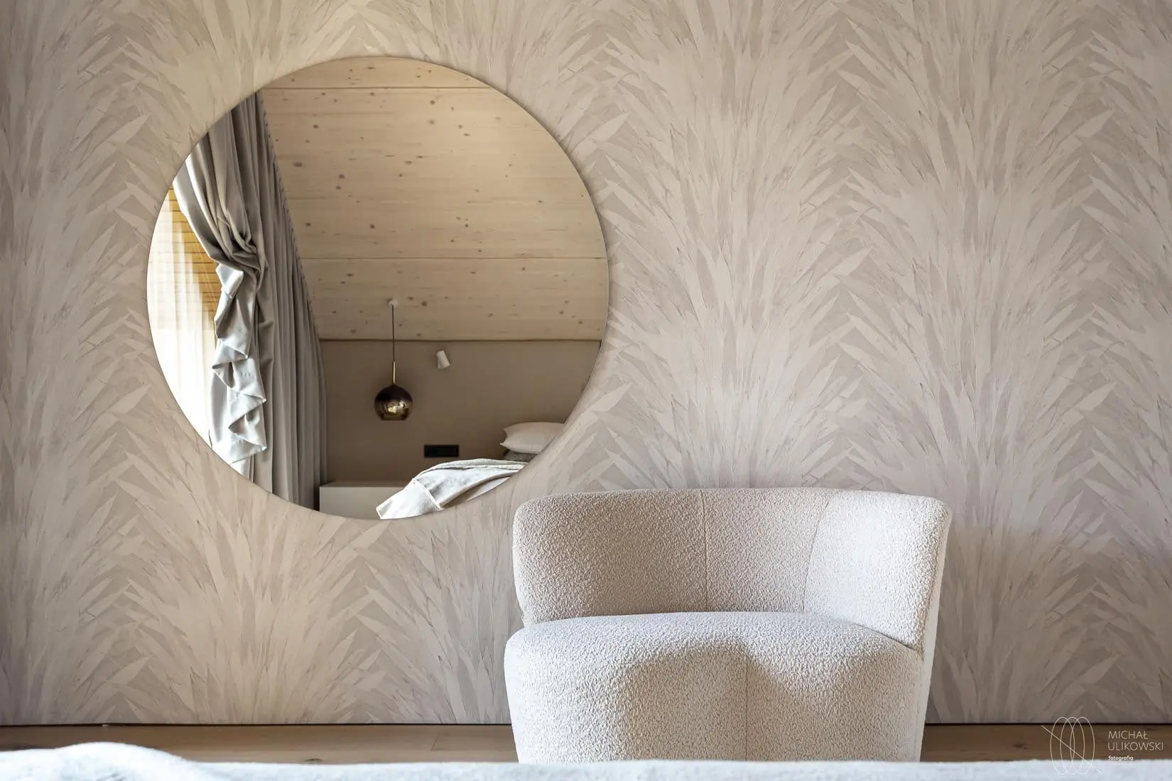 DOM NAD JEZIOREM | PROJ: YO HOME DESIGN PROJEKTOWANIE WNĘTRZ