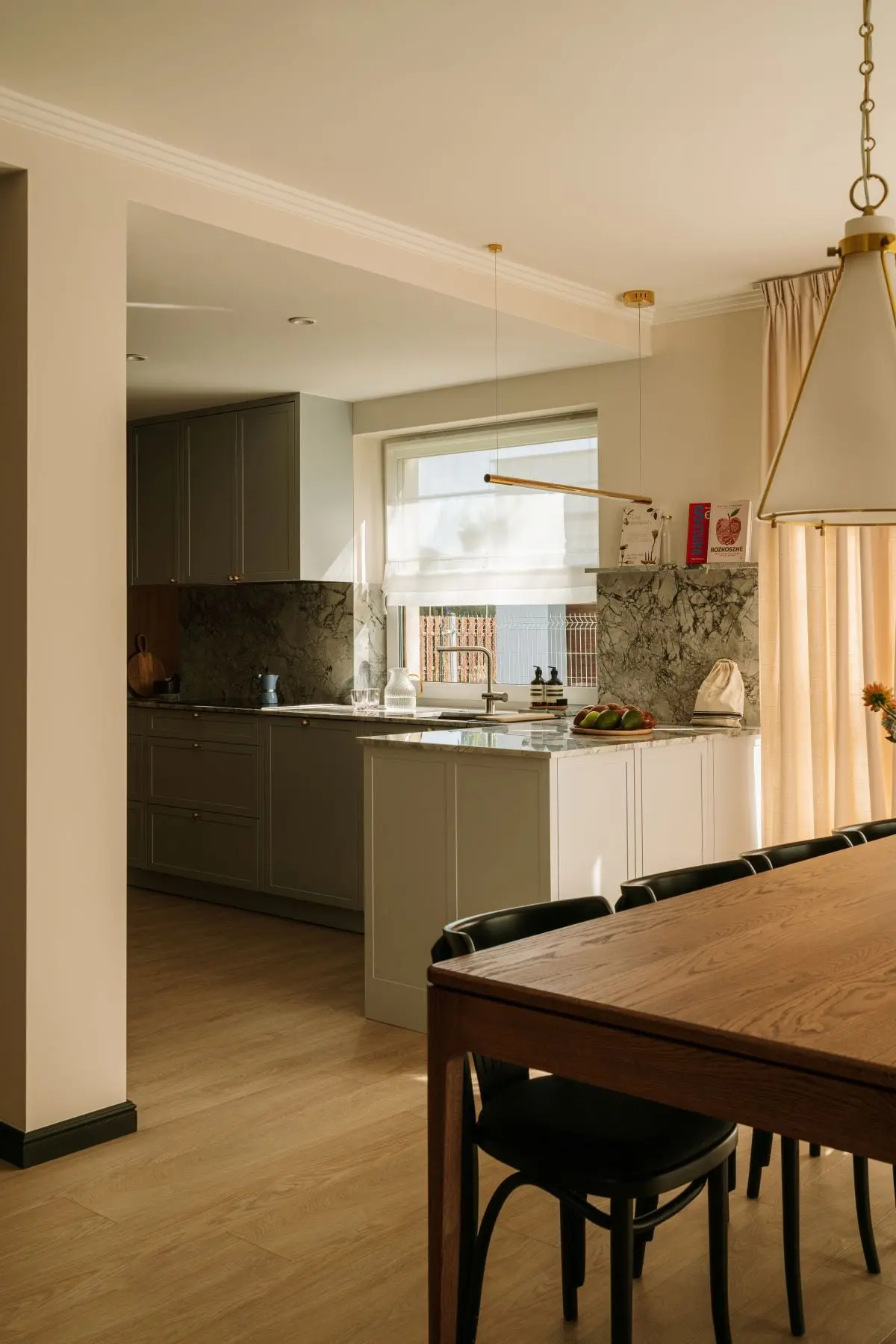 Design: Zorza Zdjęcia Mood Authors