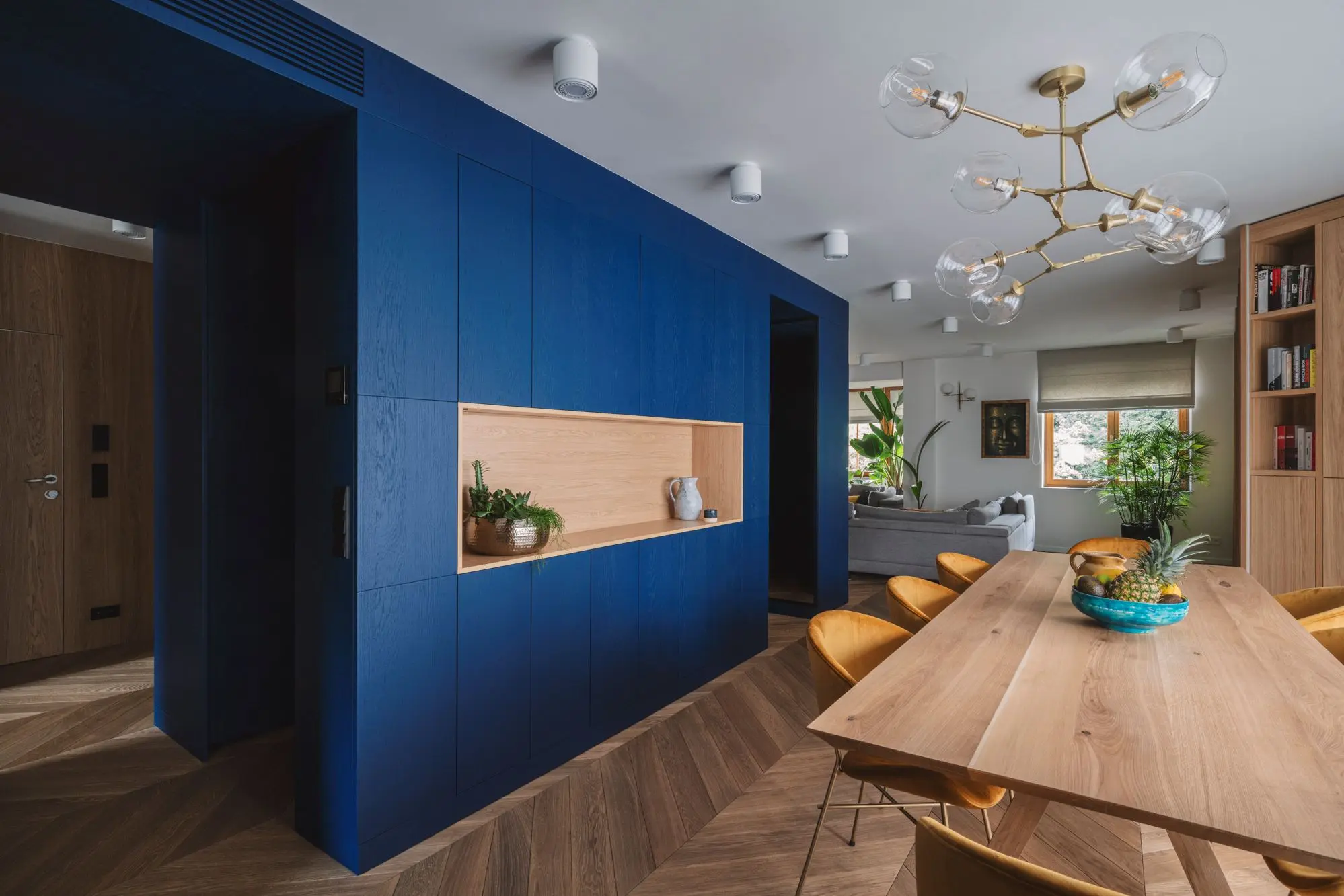 kroniki.studio Hanna Połczyńska. kontakt@kroniki.studio  Design: Architekura MIJO