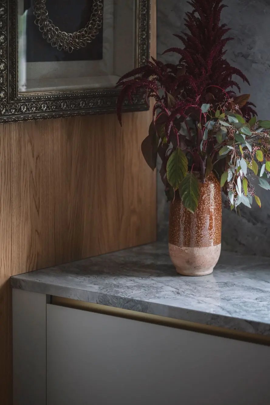 kroniki.studio Hanna Połczyńska. kontakt@kroniki.studio  Design: Architekura MIJO