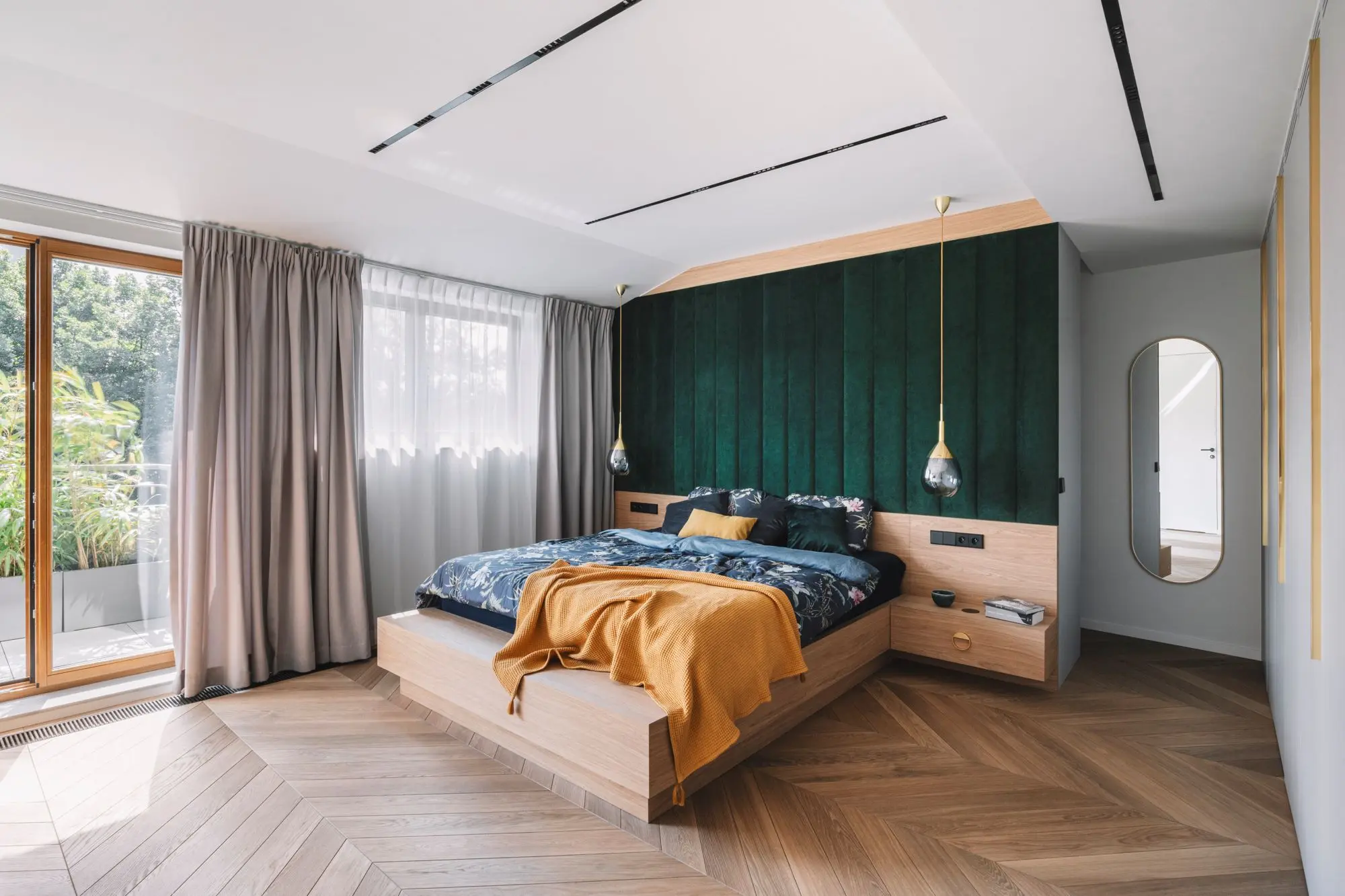 kroniki.studio Hanna Połczyńska. kontakt@kroniki.studio  Design: Architekura MIJO