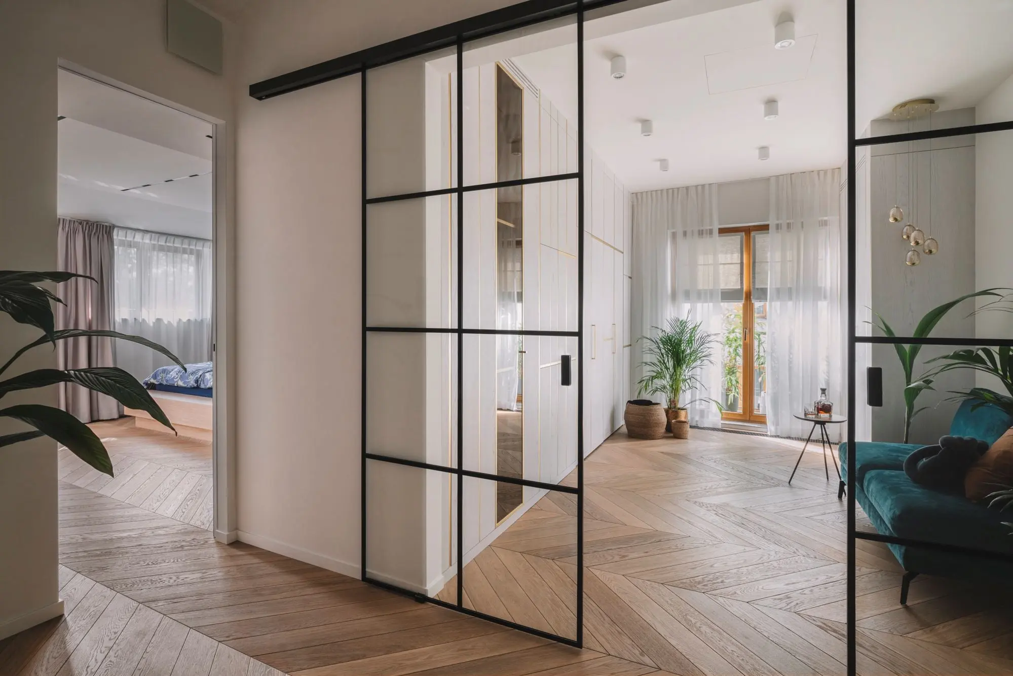 kroniki.studio Hanna Połczyńska. kontakt@kroniki.studio  Design: Architekura MIJO